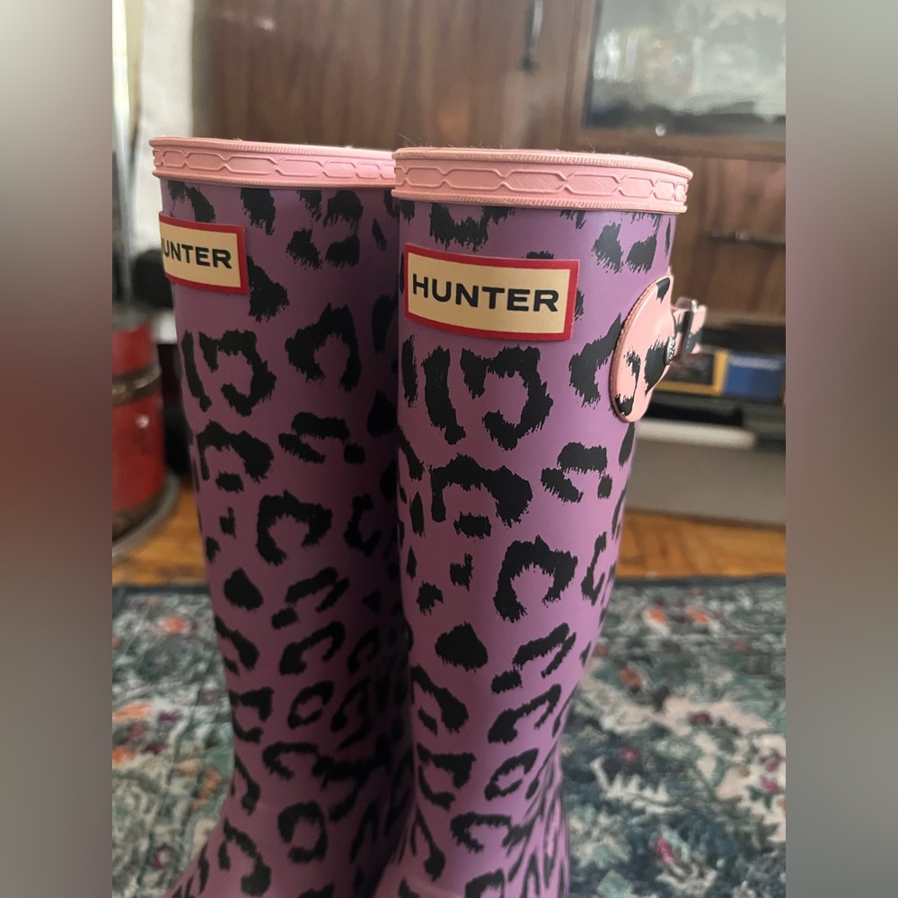 Hunter Kids Original First Classic Leopard Print Rain Boots - 4B/5G - Picture 3 of 15